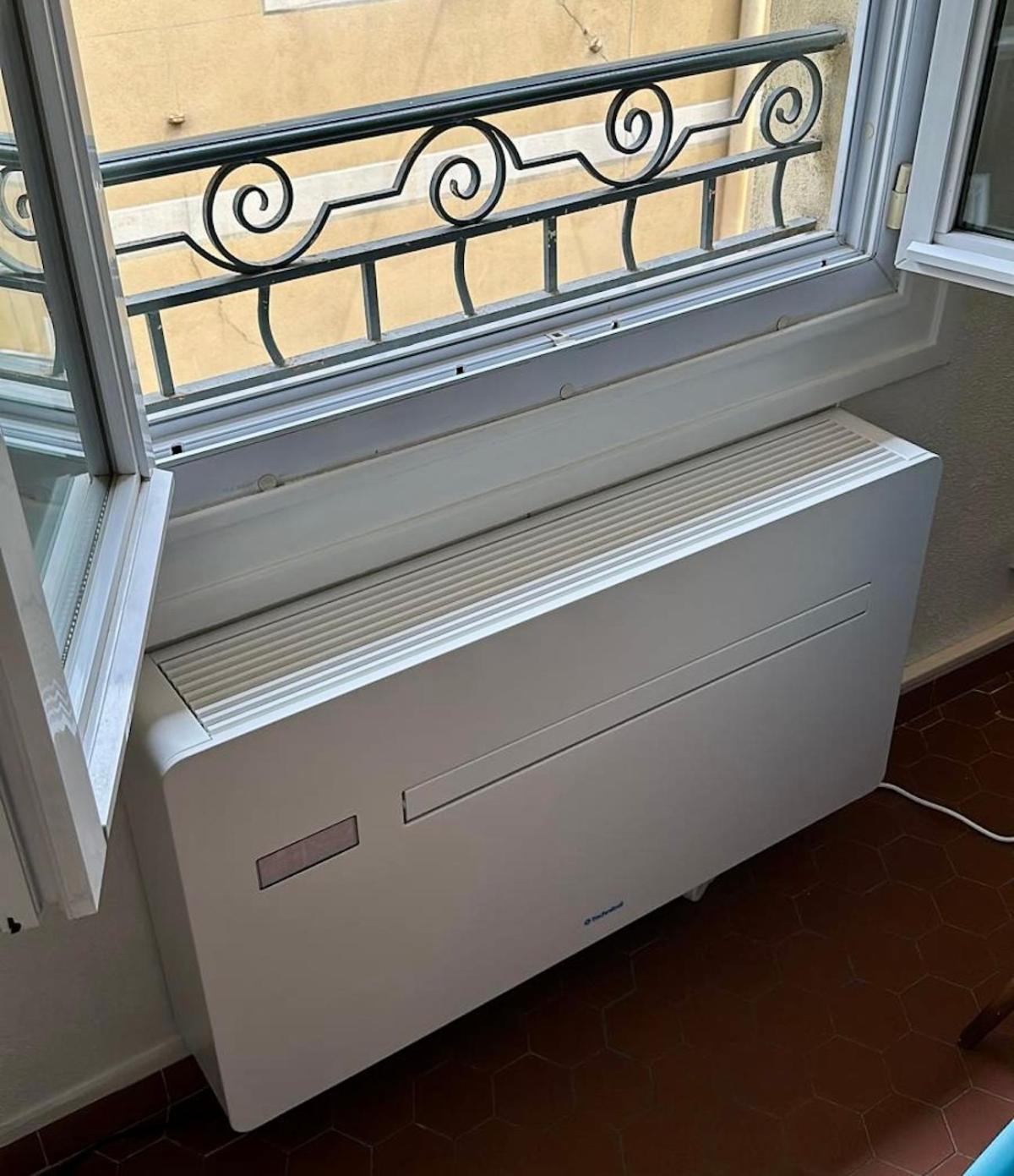 Cosy, Modern, Fully Equipped, Air Conditioning, Nice Historical, Old Town, 1Minute Walk From Beach - "Le Bunico 4" Eksteriør bilde